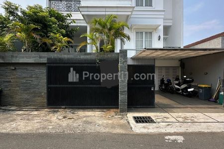 Dijual Modern Classic House Siap Huni Lokasi Strategis, Kebayoran Baru, Jakarta Selatan