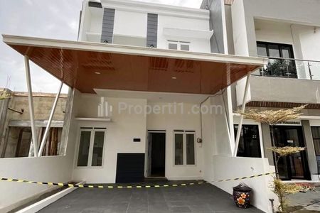 Dijual Rumah 2 Lantai dekat Kampus Binus Araya Malang