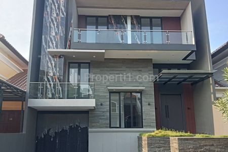 Dijual Rumah Fullerton Place Citraland Utama Surabaya