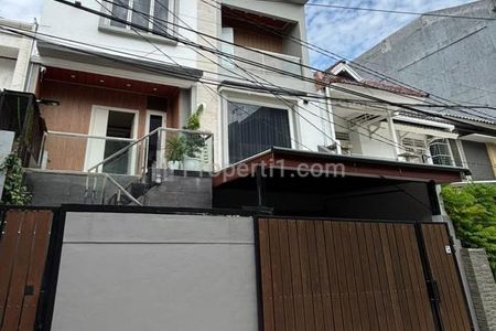 Dijual Rumah Mewah Megah di Kelapa Gading Timur Jakarta Utara