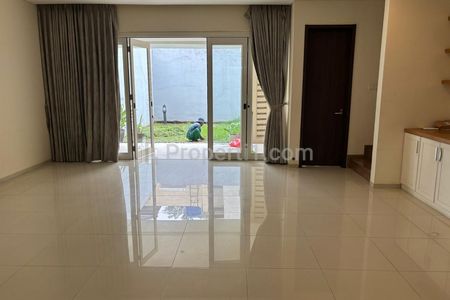 Sewa Rumah di Lebak Bulus, Jakarta Selatan - 3+1 Kamar Tidur Semi Furnished