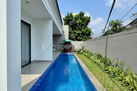 Sewa Rumah Brand New di Cipete, Jakarta Selatan - Ada Kolam Renang & Taman