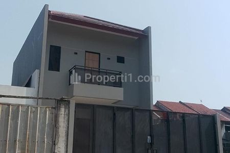 Dijual Rumah 2 Lantai dalam Komplek dekat RS Puri Cinere, Depok