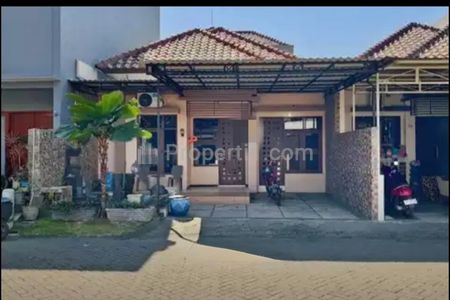 Disewakan Rumah Royal Ketintang Regency Surabaya