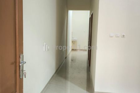 Dijual Rumah Sudah Renovasi Bebas Banjir di Angke, Jakarta Barat, Hanya 7 Menit ke Mall Season City