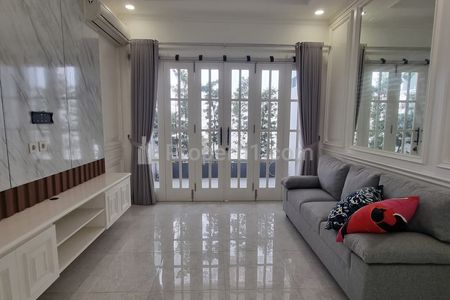 Jual Rumah di Kebayoran Baru, Jakarta Selatan - 6 Kamar Tidur & SHM