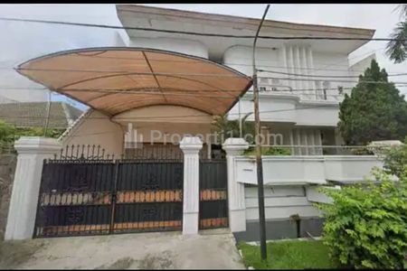 Rumah Mewah Dijual di Manyar Kertoarjo Surabaya Timur dengan Bangunan Luas