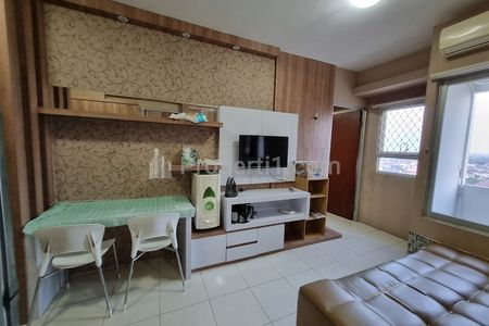 Sewa Apartemen Puncak Kertajaya Tower A Lantai 19 Tipe 3 BR Full Furnish