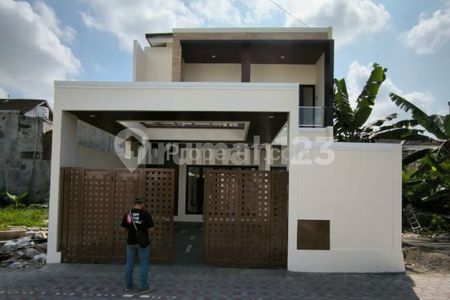 Dijual Rumah Baru Bagus Ngaglik Jalan Kaliurang Km 7,8 Sleman, Dekat Kampus UGM Nyaman Strategis