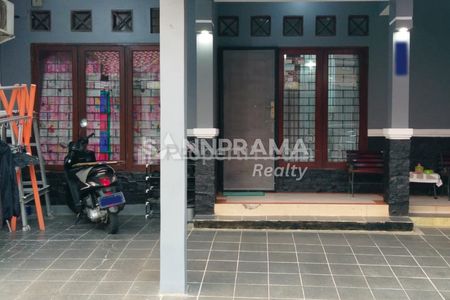 Dijual Rumah Second dekat Gerbang Tol Limo Depok