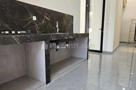 Rumah Dijual Sutorejo Utara Baru Mulyorejo Surabaya Timur Dekat Raya Mulyosari