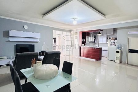 Jual Rumah Bersih di Antapani Dekat Arcamanik, Kiaracondong Bandung