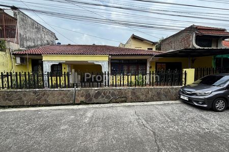 Dijual Cepat Rumah Luas Strategis Batu Indah, Batununggal Kota Bandung