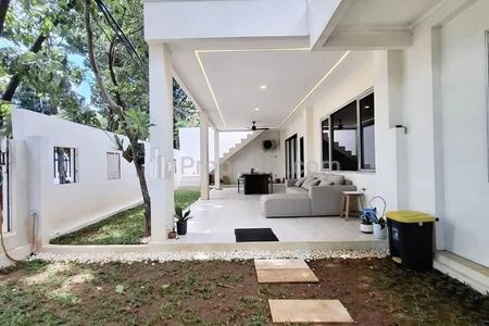 Dijual Rumah Hook Siap Huni Turun Harga di Kebayoran Baru, Jakarta Selatan