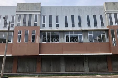 Fasad Ruko 3 Lantai