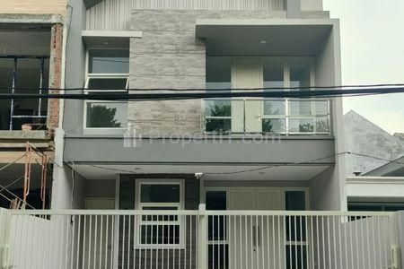 Dijual Rumah New Gress Lokasi The Best Favourite