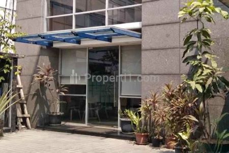 Jual Murah Gudang, Ada Officenya, SHM Akses Kontainer Luas 1930m2 Bangunan 1500m2 di Kawasan Pergudangan Daan Mogot Km 19,8 Batuceper Tangerang Banten