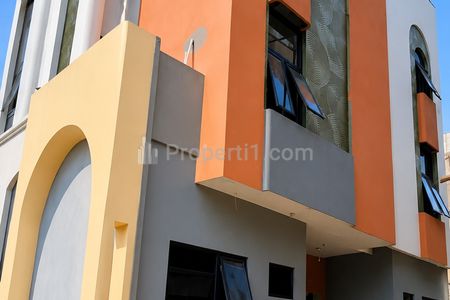 Dijual Kost Premium di Ring 1 UI, 3 Menit Pintu Kukel, Occupancy Tinggi dan Stabil, Sistem Autopilot, SHM, Fully Furnished