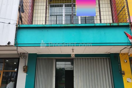 Disewakan Ruko Siap Pakai 3 Lantai di Bulevar Hijau Bekasi
