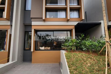 Dijual Rumah 2 Lantai Desain Modern Garden Home Resort di Serpong Tangerang Selatan