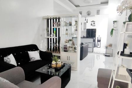 Jual Rumah CANTIK dan MURAH Fully Furnished di Kopo Bandung