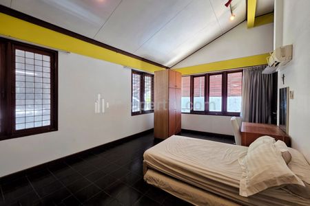 Sewa Rumah Taman Gandaria Jakarta Selatan, Design Arsitek Terkenal