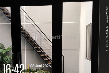 Jual Rumah Komplek Klasik Minimalis di Area Pejaten Barat, Pasar Minggu, Jakarta Selatan