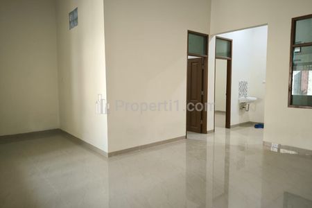 Jual Rumah Minimalis Siap Huni di Angke Tambora Jakarta Barat Sudah Direnov Dekat Stasiun Angke
