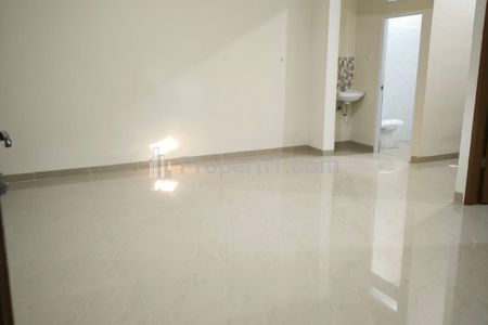 Jual Rumah Siap Huni Minimalis di Angke Tambora Jakarta Barat, Sudah Direnovasi Dekat ke RS Atma Jaya