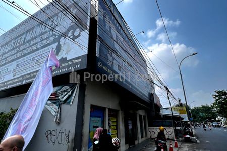 Disewakan Ruko Strategis 2 Lantai di Jl. Ir. H. Juanda, Bekasi Timur