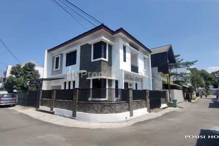 Dijual Murah Rumah Hook Luas Kokoh Dekat Tol Buahbatu Terusan Logam Margacinta Park Bandung