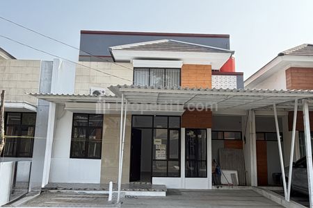 Disewakan Rumah 2 Lantai Baru Renovasi Kawasan Villagio, Citra Raya Tangerang
