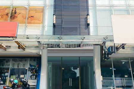 Disewakan Ruko Citraland Villa Taman Telaga Surabaya Barat 3 Lantai