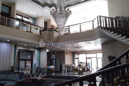 Dijual Rumah Mewah Semi Minimalis Nol Jalan Raya Dharmahusada Indah Timur Surabaya Timur