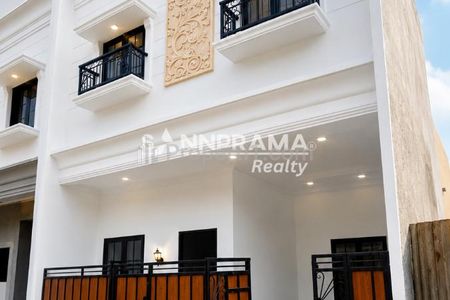 Dijual Rumah Minimalis Classic Modern di Beji, Depok