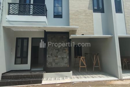 Dijual Rumah 2 Lantai Murah Siap Huni di Rangkapan Jaya Depok
