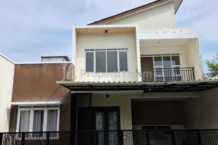 Jual Rumah Minimalis Taman Kopo Indah 1 Dekat Tol Kopo Bandung