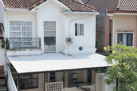 Dijual Rumah Mewah LT 200 LB 300 m² | 4+2 KT | 3+1 KM | Lebak Bulus Jakarta Selatan — Nego!