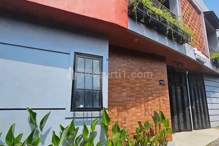 Dijual Kost 14 Kamar UII Jakal Kaliurang Sleman Bonus Usaha Laundry - SHM PBG - Full Penghuni