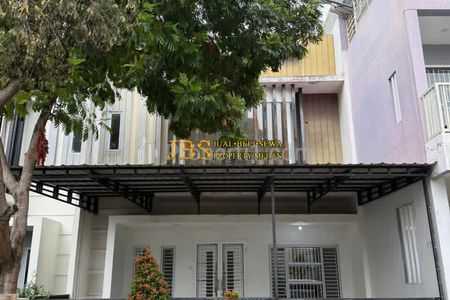 Disewakan Rumah 2,5 Tingkat di Komplek Mutiara Palace Medan Jalan Selamat Ketaren