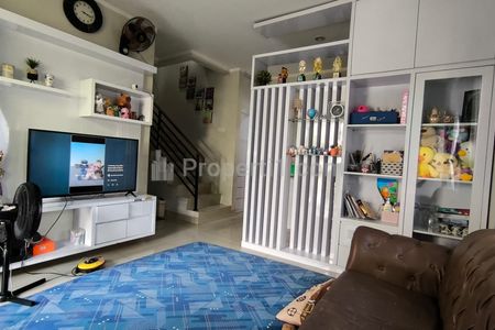 Dijual Cepat Rumah Bagus Cantik di Summarecon Bekasi Cluster Burgundy