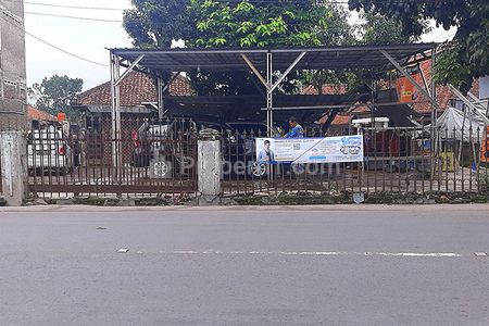 Jual Rumah Hitung Tanah 1500m2 SHM Muka 15 Meter Super Strategis & Ramai untuk Pertokoan Perkantoran Pergudangan Sekolah Resto di Jl. Ciwastra Bandung