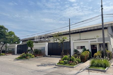 Dijual Gudang Loading Dock di Jalan Sultan Agung Medan Satria Bekasi Barat