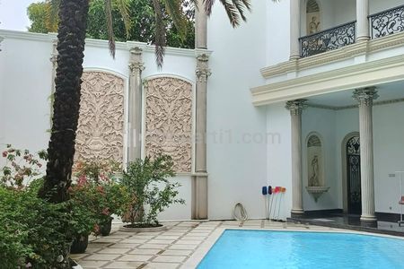 Jual Rumah Mewah di Komplek Mutiara Kedoya, Jakarta Barat