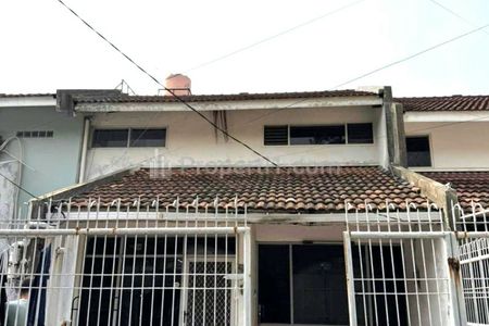 Dijual Rumah Komplek Lokasi Strategis di Srengseng Kembangan Jakarta Barat