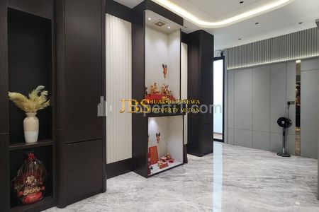 Dijual Rumah Full Furnished Lux Komplek Citraland Gama City Cluster San Marco (Boulevard)