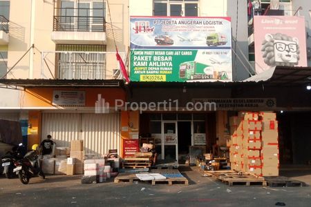 Dijual Ruko Murah Bagus Terawat Lokasi Strategis Ramai dan Sudah Full Renovasi 3 Lantai di Ifolia Harapan Indah Bekasi Siap Pakai Siap Usaha
