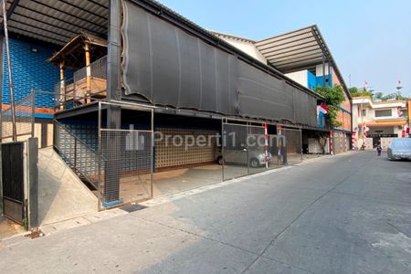 Dijual Gedung Lapangan Padel Aktif Dekat Jalan Perjuangan Bekasi Utara