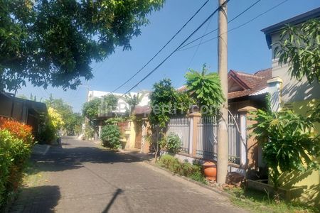 Dijual Rumah Lama Dekat Suhat Pesawat dan Dekat SMA 9 Malang, Cocok Buat Kost-kostan