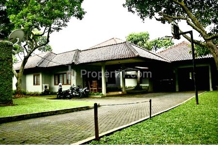Jual Cepat Rumah Siap Huni Private Pool Semi Furnished di Tangerang Selatan - Pondok Cabe Ilir - Pamulang - Jln Talas 1, LT 1100m2 / LB 250m2, SHM